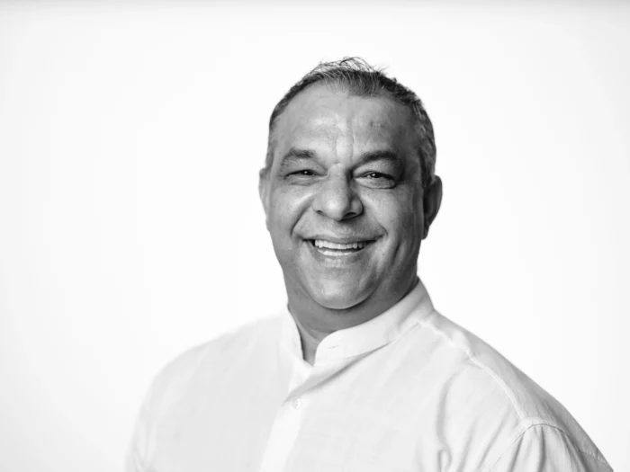 Bild på Ramadan Skivjani, ansvarig för lager och frakter.